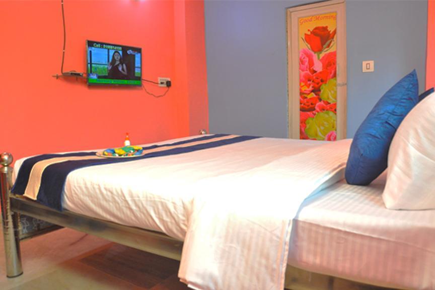 H C N Guest House Kolkata Exterior photo